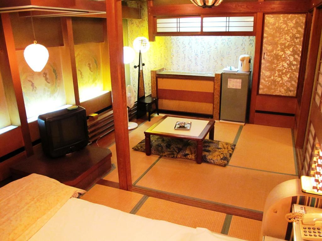 Yoshi'S House Hostel Осака Стая снимка